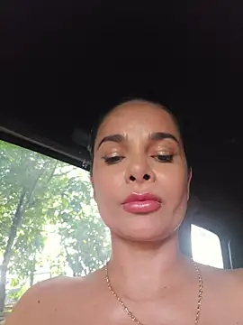CataleyaRusso Videochat live