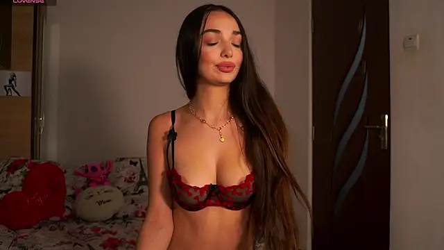 AmyBlackk Show di sesso, in cam, in diretta