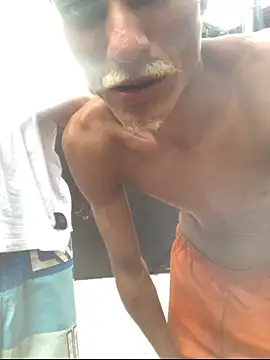 Show sexual ao vivo de magrinhofibroso17