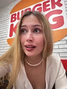 blonde_exe Pertunjukan Kamera Seks Langsung