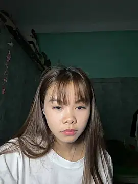 Cry_sexy 现场性爱视讯表演