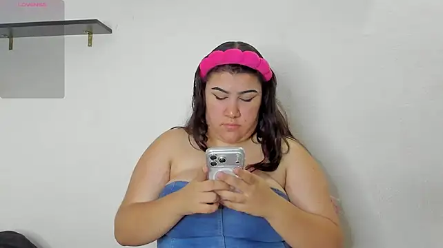 lindaa_shy Live seks camshow