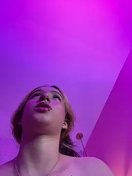 aly_17 Live Sex Cam Show