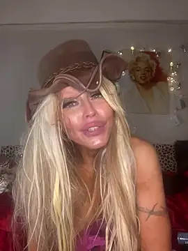 pammybarbwire – live chatrum