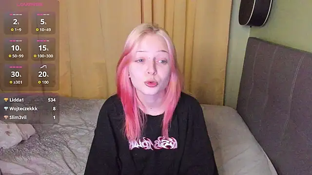 PetiteLia_ Live chatroom